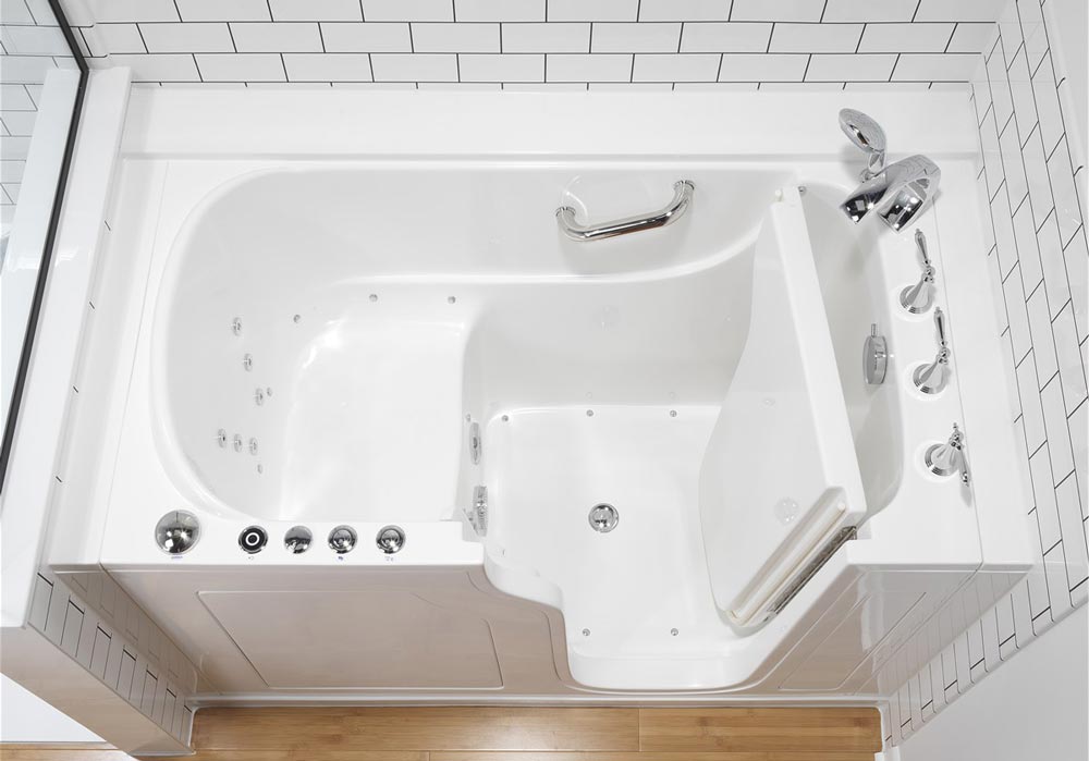 How to Make a Fiberglass Tub White Again