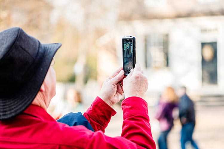 Does Verizon Give Senior Discounts When Buying A Phone?