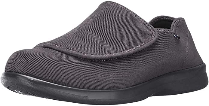 Propét Men's Cush N Foot Slipper