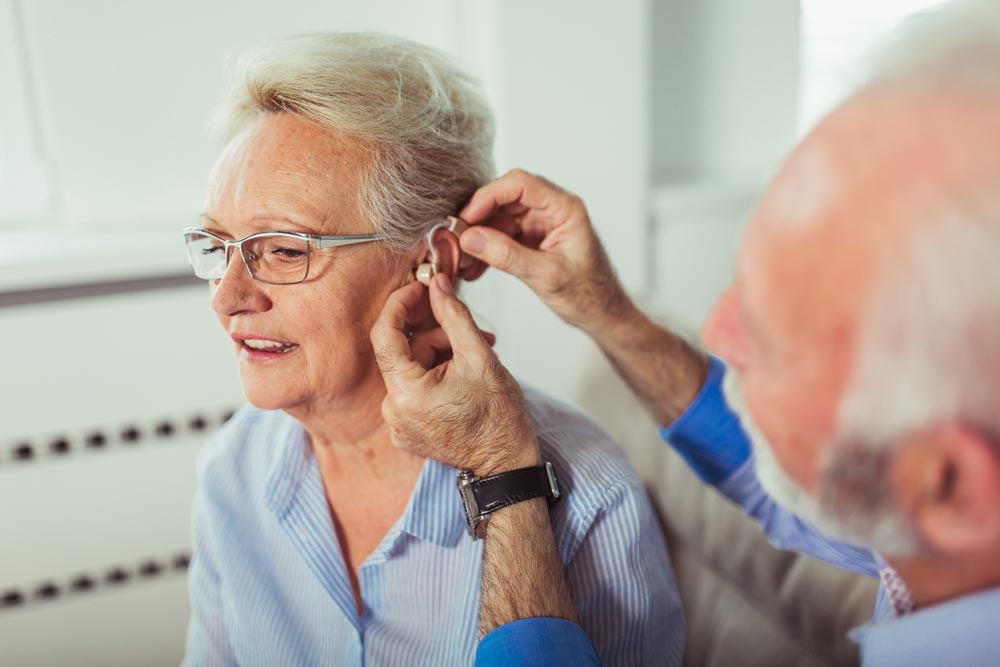 Hearing Aids For Elderly How to Choose The Best One