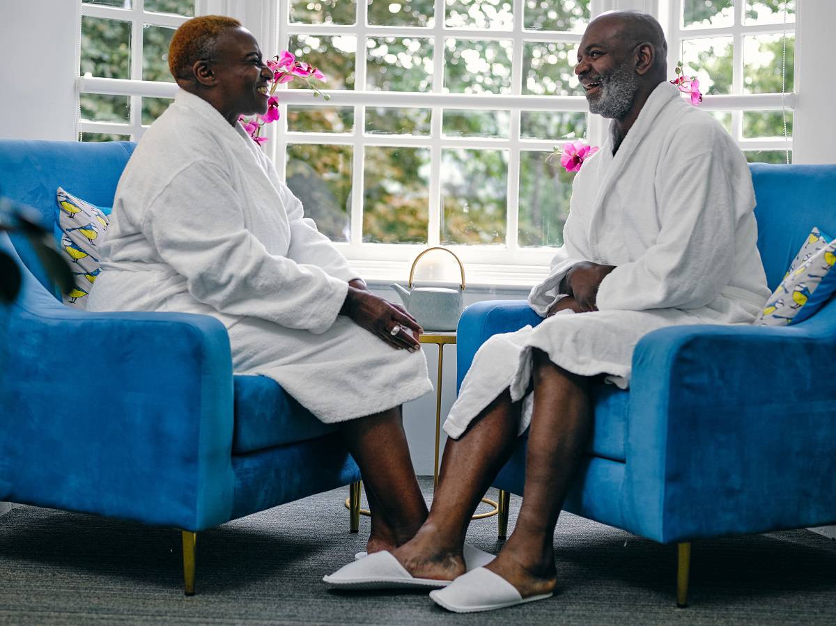 Best Shower Shoes For The Elderly