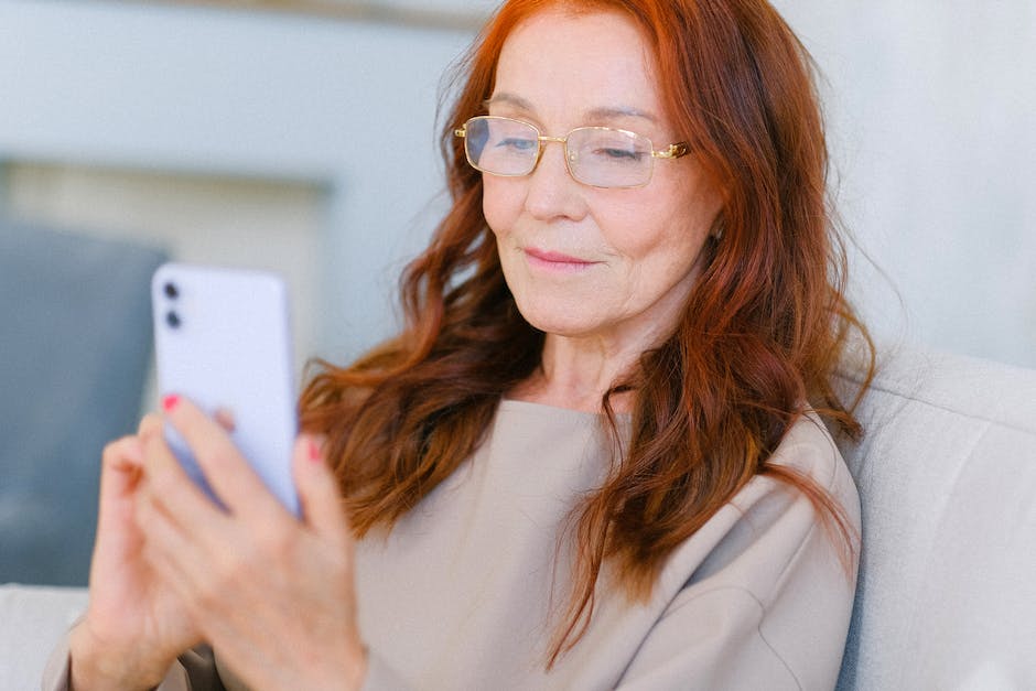 Free Phones For Seniors: Accessing Programs And Charities Freebies