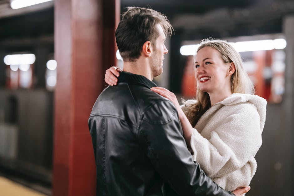 Silver Dating Site: Exploring A Platform Tailored For Mature Singles