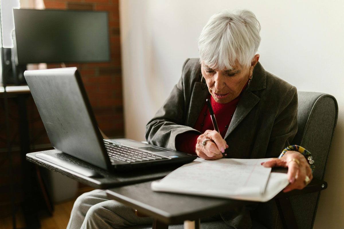 Setting Clear Goals for Senior Discount Programs