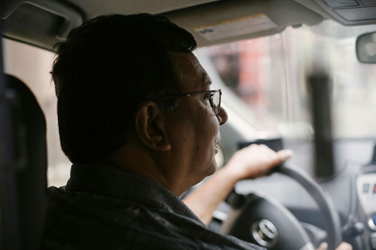 Tips for Seniors to Save on Car Rentals
